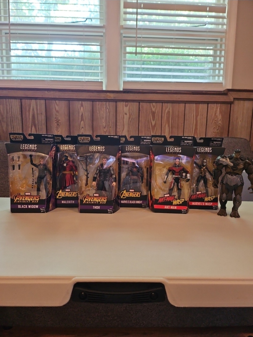 Marvel Legends Series Build a Figure Cull Obsidian Avengers Complete Set